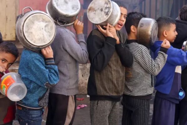 ONU acusa Israel de matar mais de 1.000 palestinos na fila da fome ONU acusa Israel de matar mais de 1.000 palestinos na fila da fome