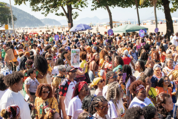 Marcha das Mulheres Negras reúne potências em Copacabana
