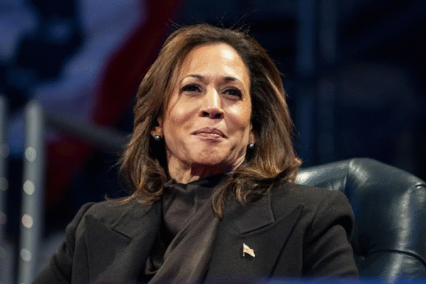Kamala Harris publicará livro sobre sua fracassada campanha eleitoral