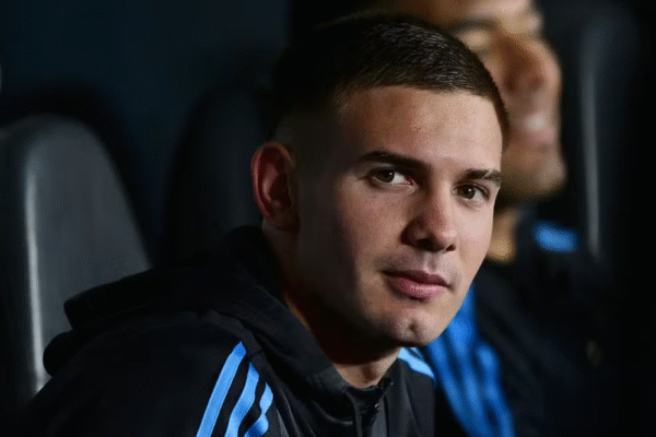 Joia argentina do Real Madrid tem rescisão avaliada em R$ 6,4 bilhões
