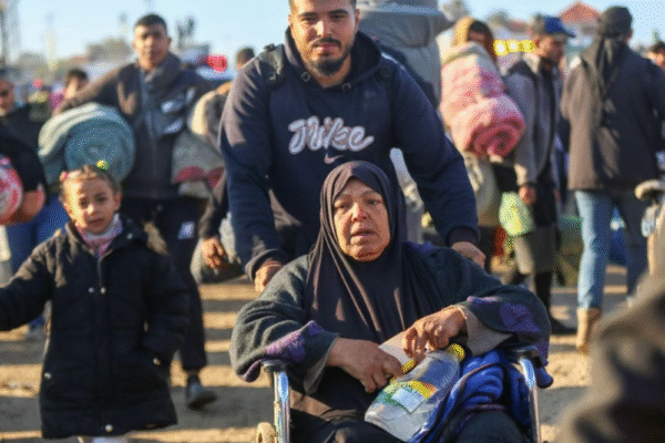 Palestinos serão retirados de áreas de combate na Faixa de Gaza