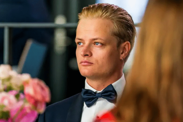 Filho da princesa herdeira da Noruega é acusado de estupro