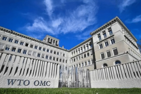 EUA aceitam pedido de consultas do Brasil para negociar tarifaço de Trump na OMC