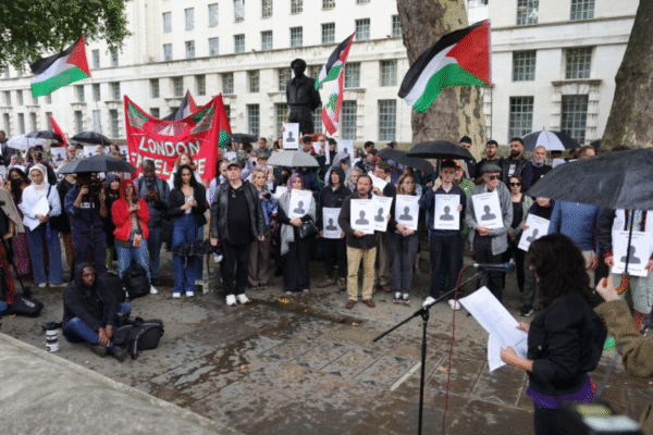 Jornalistas exigem que Reino Unido pressione por proteção de colegas em Gaza