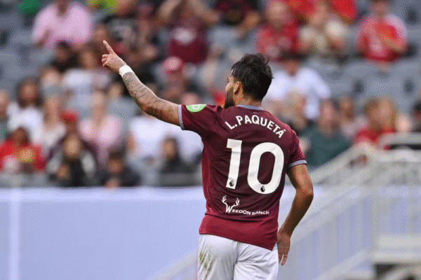 Trio da Premier League faz contato por Lucas Paquetá na reta final da janela; West Ham estipula preço