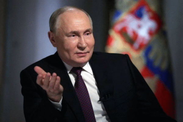 Putin fala em consenso de garantias à Ucrânia, mas veta adesão à Otan