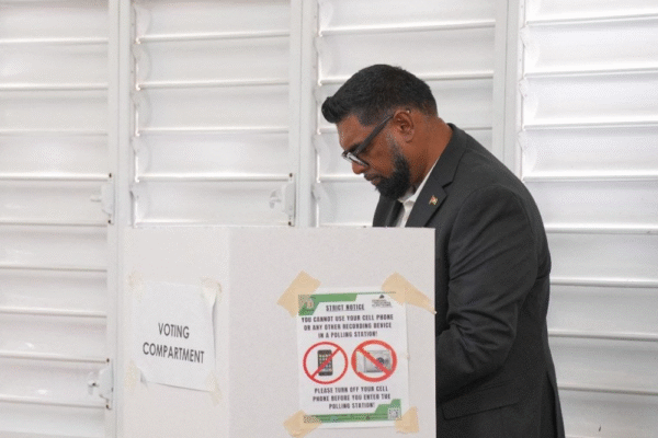 Irfaan Ali é reeleito presidente da Guiana