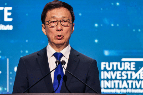 China acusa EUA de ‘assédio comercial’ e pede respeito mútuo