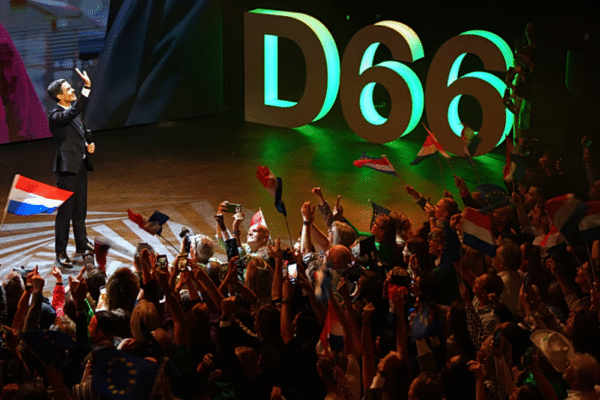 Partido centrista D66 confirmado como vencedor das eleições gerais holandesas.
