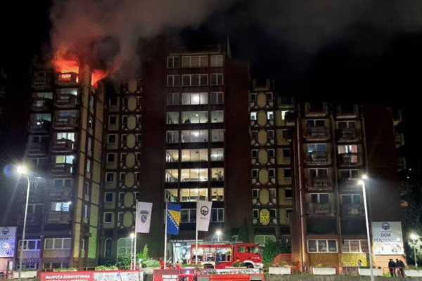 Tragédia na Bósnia: Incêndio em Lar de Idosos deixa 11 mortos e quase 30 feridos