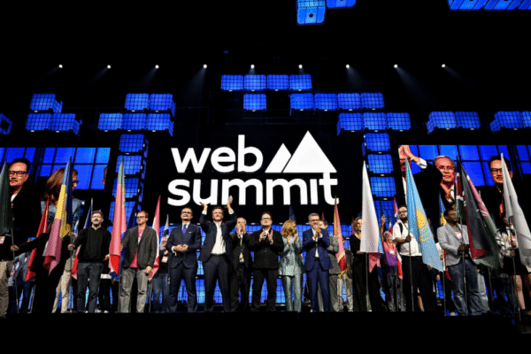 Web Summit Lisboa 2025: Da Vibe Coding à Revolução da IA, o futuro da tecnologia em debate