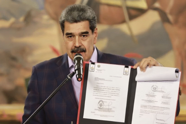 Venezuela ativa comandos integrados de defesa para proteger a soberania em meio a tensões internacionais