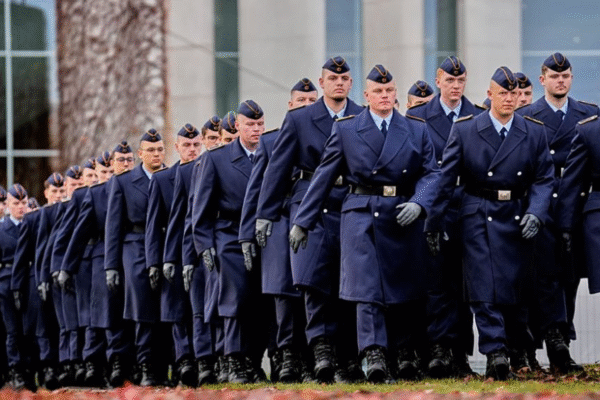 Alemanha se prepara para reintroduzir serviço militar obrigatório a partir de 2026
