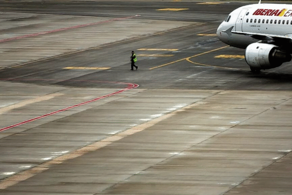 IAG, dona da Iberia, oficializa interesse na compra da TAP em processo de privatização