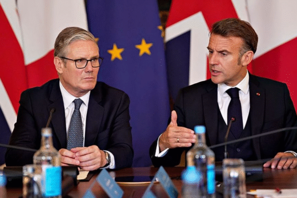 França e Reino Unido defendem força multinacional no pós-guerra da Ucrânia para garantir paz duradoura