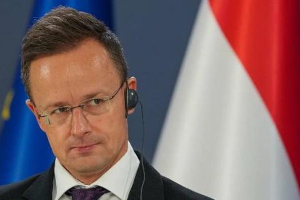 Hungria vai processar UE por “Ditadura de Bruxelas” no fim do Energia Russa