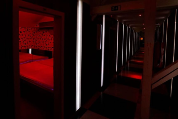 Extrema-Direita francesa propõe bordéis geridos por Sex Workers