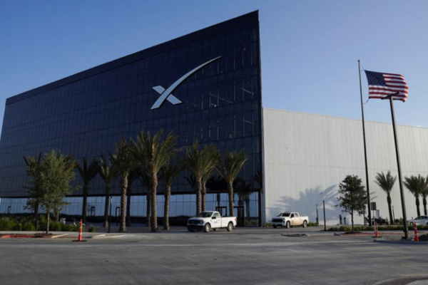 SpaceX mira IPO histórico em 2026 com captação acima de US$ 30 bilhões